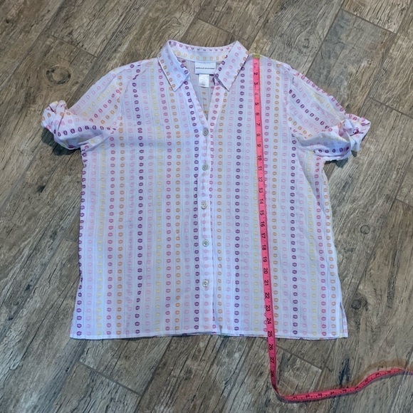 Women’s Alfred Dunner multi color polka dot button up blouse - Picture 5 of 5